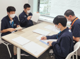 写真3：物品配送業務作業の様子